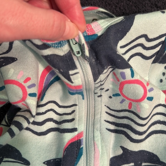 Tea Collection 100% Cotton Rockabye Baby Romper PJ’s in “Rainbow Splash” Print - Picture 11 of 12